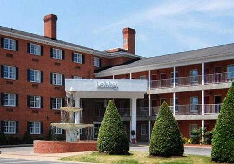 Days Inn By Wyndham Williamsburg Historic Area Εξωτερικό φωτογραφία